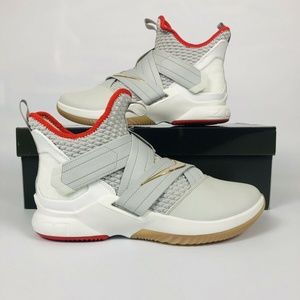 Nike Lebron Soldier XII Light Bone